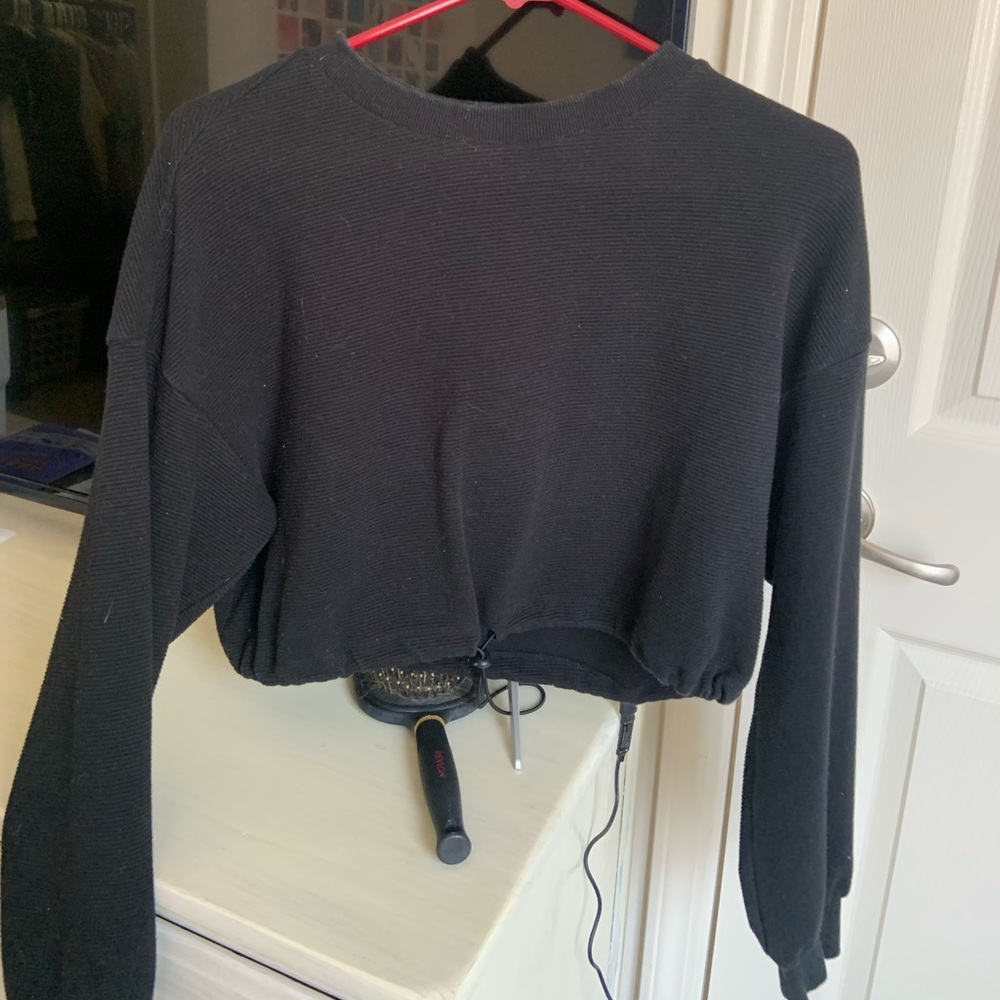forever 21 medium long sleeve crop top